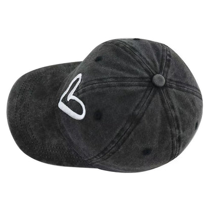 The color of the hat is randomly selected.